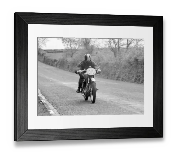Framed Print : Gerald Brown (BSA) 1950 Clubman Junior TT