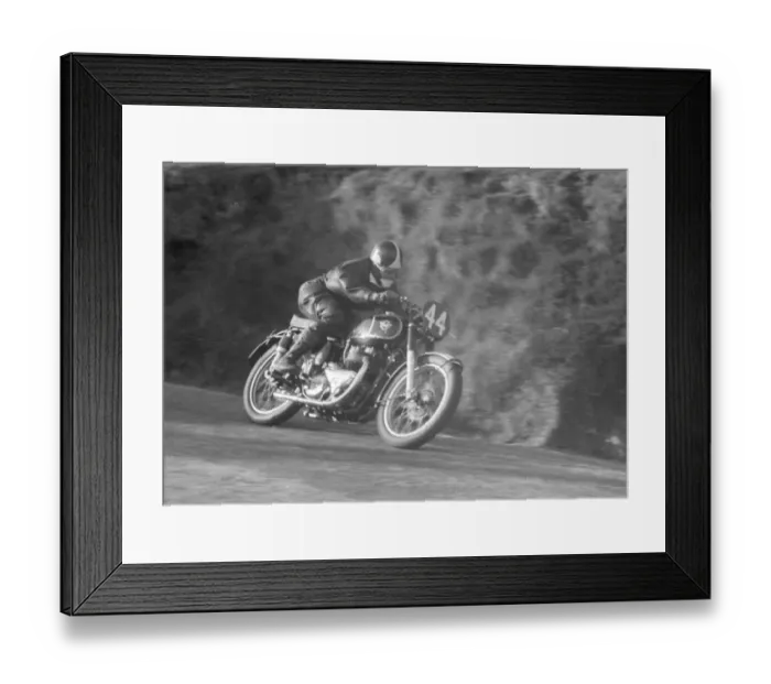 Framed Print : Gerald Brown (Matchless) 1952 Senior Clubman TT Framed Print : Gerald Brown (Matchless) 1952 Senior Clubman TT