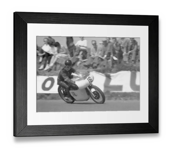 Framed Print : Jack Bullock (Norton) 1962 Senior TT Framed Print : Jack Bullock (Norton) 1962 Senior TT