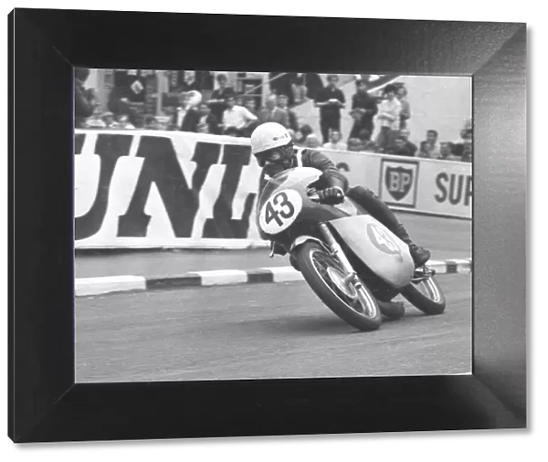 Ian Burne (Bultaco) 1965 Lightweight TT