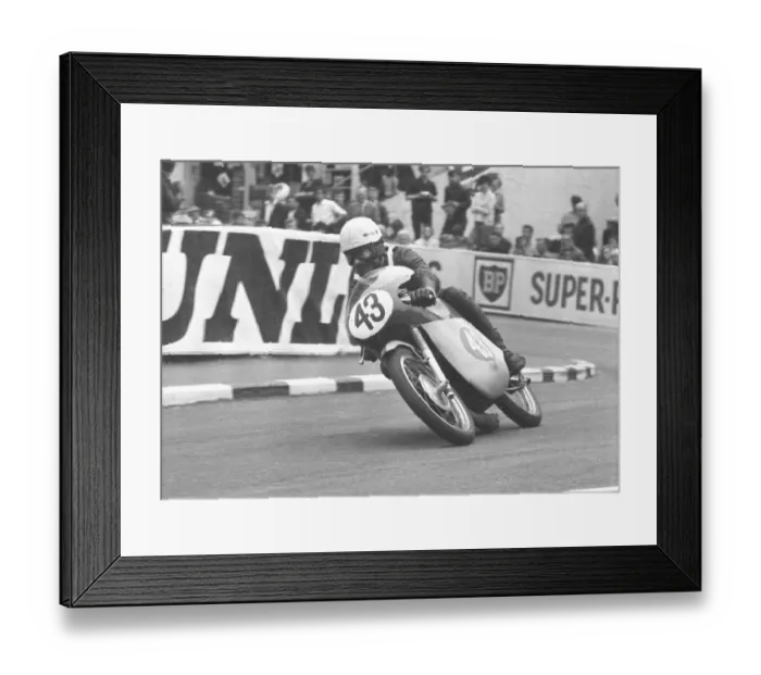Framed Print : Ian Burne (Bultaco) 1965 Lightweight TT Framed Print : Ian Burne (Bultaco) 1965 Lightweight TT