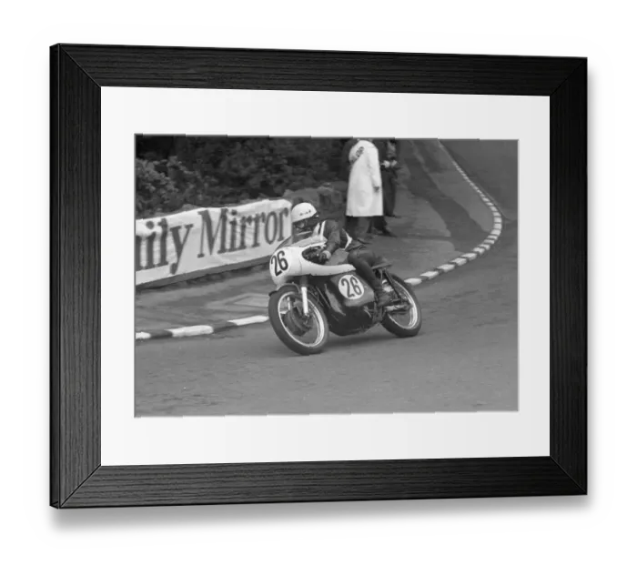 Framed Print : Ian Burne (Norton) 1965 Senior TT Framed Print : Ian Burne (Norton) 1965 Senior TT