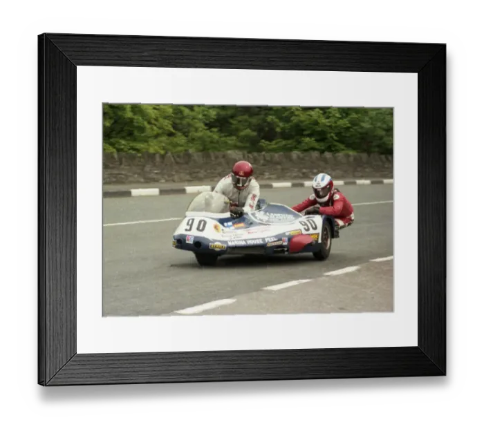Framed Print : John Bullivant and Mike Cain (Suzuki) 1985 Sidecar TT Framed Print : John Bullivant and Mike Cain (Suzuki) 1985 Sidecar TT