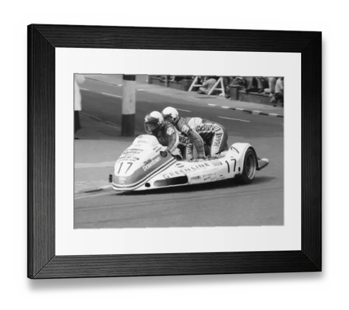 Framed Print : Lowry Burton & Martin Murphy (Greenline Yamaha) 1980 Sidecar TT Framed Print : Lowry Burton & Martin Murphy (Greenline Yamaha) 1980 Sidecar TT