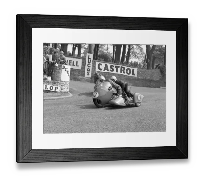 Framed Print : Heinz Luthringhauser & Horst Knopp (BMW) 1962 Sidecar TT Framed Print : Heinz Luthringhauser & Horst Knopp (BMW) 1962 Sidecar TT