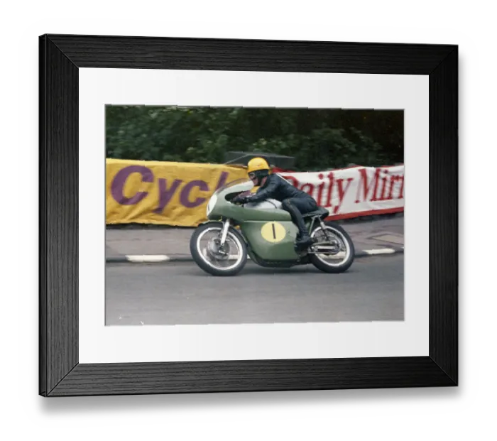 Framed Print : Joe Dunphy (Norton) 1965 Senior TT Framed Print : Joe Dunphy (Norton) 1965 Senior TT