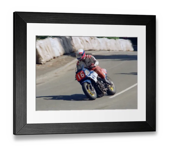 Framed Print : George Owen (Yamaha) 1987 Newcomers Manx Grand Prix Framed Print : George Owen (Yamaha) 1987 Newcomers Manx Grand Prix