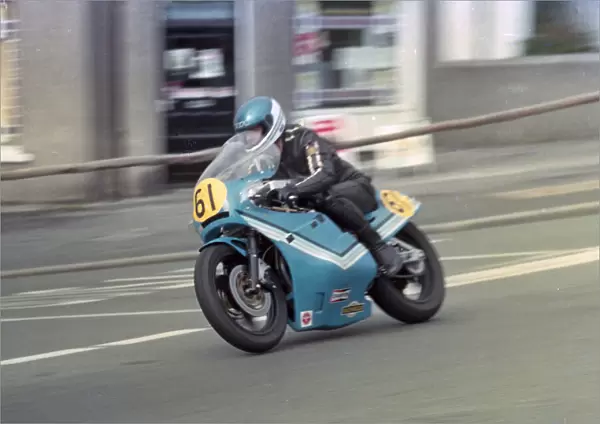 Bruce McCallum (Harris Suzuki) 1984 Senior Manx Grand Prix