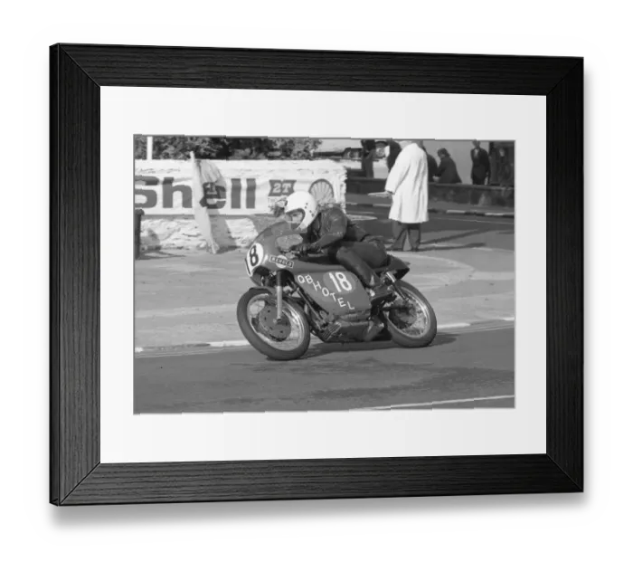 Framed Print : Brett Gaites (Ducati) 1977 Lightweight Manx Grand Prix Framed Print : Brett Gaites (Ducati) 1977 Lightweight Manx Grand Prix