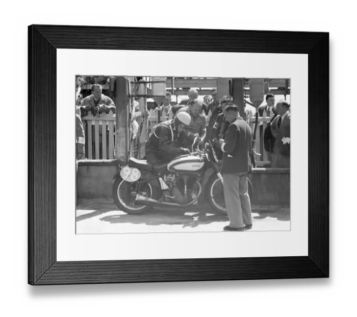 Framed Print : Johnny Lockett (Norton) 1949 Junior TT Framed Print : Johnny Lockett (Norton) 1949 Junior TT