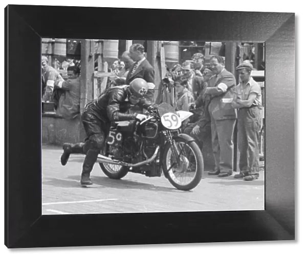 Ernie Lyons (Velocette) 1949 Senior TT