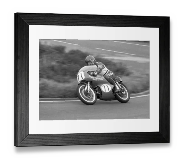Framed Print : Chris Griffiths (Aermacchi) 1985 Junior Classic Manx Grand Prix Framed Print : Chris Griffiths (Aermacchi) 1985 Junior Classic Manx Grand Prix