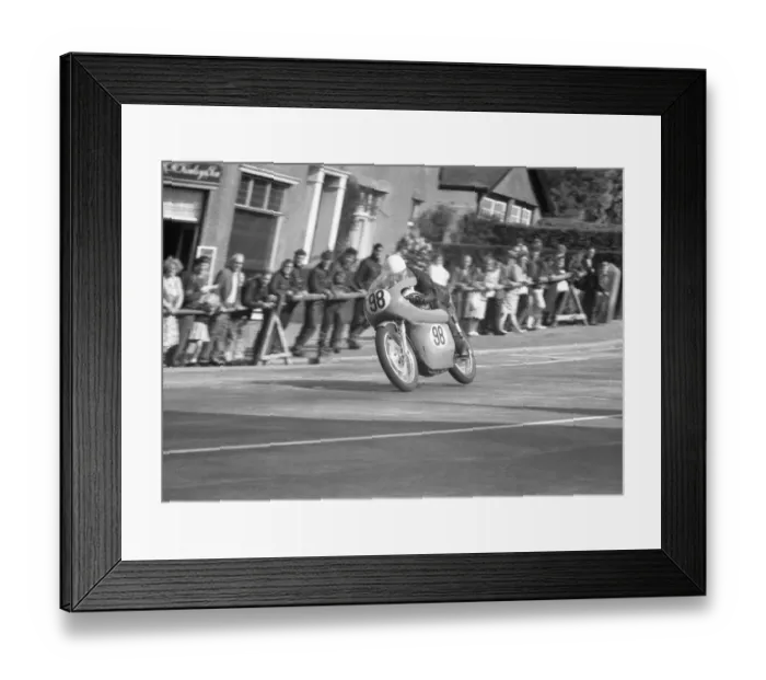 Framed Print : Jimmy Guthrie jnr (Norton) 1963 Senior Manx Grand Prix Framed Print : Jimmy Guthrie jnr (Norton) 1963 Senior Manx Grand Prix