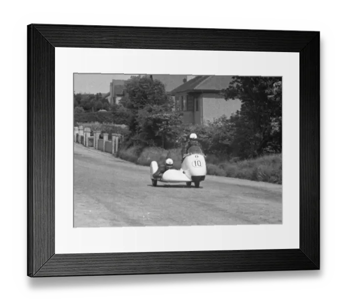 Framed Print : Will Noll & Fritz Cron (BMW) 1956 Sidecar TT