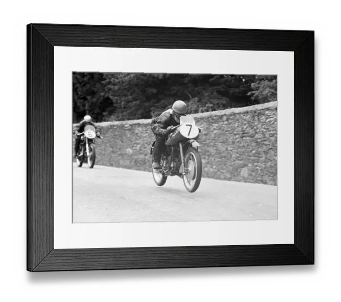Framed Print : Maurice Cann (Guzzi) 1952 Lightweight TT Framed Print : Maurice Cann (Guzzi) 1952 Lightweight TT