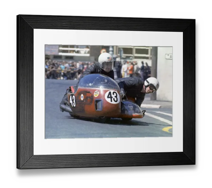 Framed Print : Maurice Candy & Eddy Fletcher (BSA) 1973 750 Sidecar TT Framed Print : Maurice Candy & Eddy Fletcher (BSA) 1973 750 Sidecar TT
