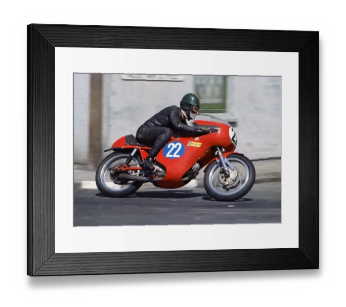 Framed Print : Kel Carruthers (Aermacchi) 1969 Junior TT Framed Print : Kel Carruthers (Aermacchi) 1969 Junior TT