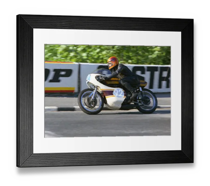 Framed Print : Geoff Carr (Yamaha) 1973 Junior TT Framed Print : Geoff Carr (Yamaha) 1973 Junior TT