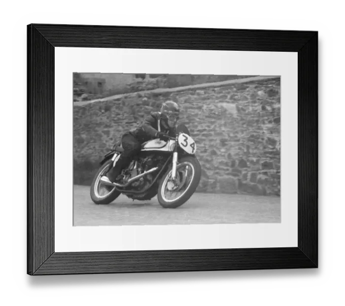 Framed Print : Roy Capner (Norton) 1957 Junior TT Framed Print : Roy Capner (Norton) 1957 Junior TT