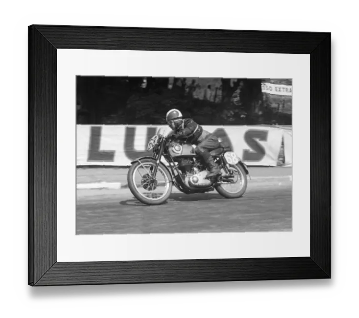 Framed Print : Roy Capner (BSA) 1953 Junior Clubman TT Framed Print : Roy Capner (BSA) 1953 Junior Clubman TT