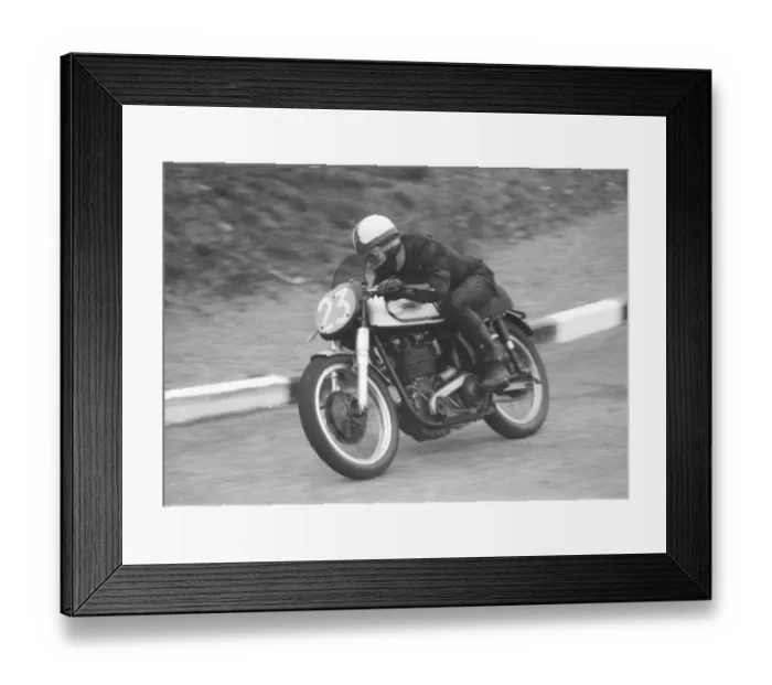 Framed Print : George Catlin (Norton) 1955 Junior TT Framed Print : George Catlin (Norton) 1955 Junior TT