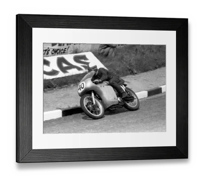 Framed Print : George Catlin (Norton) 1958 Junior TT Framed Print : George Catlin (Norton) 1958 Junior TT