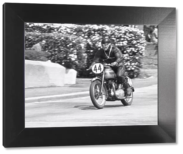 Ds Cholerton (Triumph) 1953 Senior Clubman TT