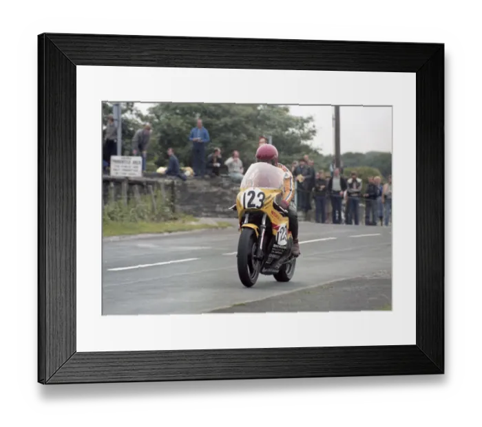 Framed Print : Danny Shimmin (Suzuki) 1982 Southern 100 Framed Print : Danny Shimmin (Suzuki) 1982 Southern 100