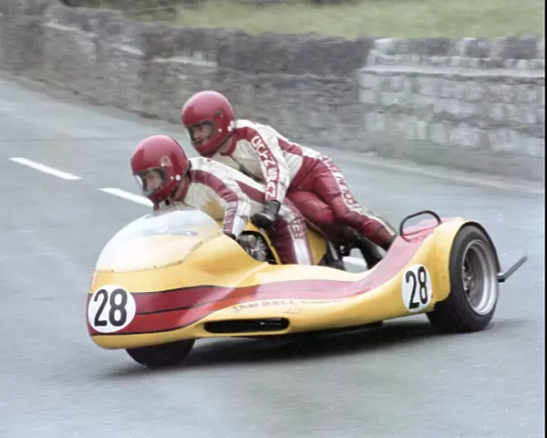 Geoff Bell & Colin Shaw (Suzuki) 1982 Southern 100