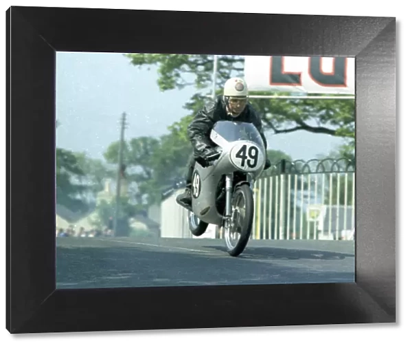 Alan Chadwick (Ducati) 1967 Ultra Lightweight TT