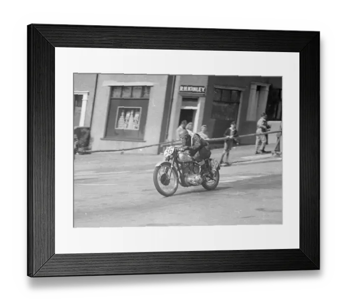 Framed Print : Henry Collier (BSA) 1952 Junior Clubman TT Framed Print : Henry Collier (BSA) 1952 Junior Clubman TT
