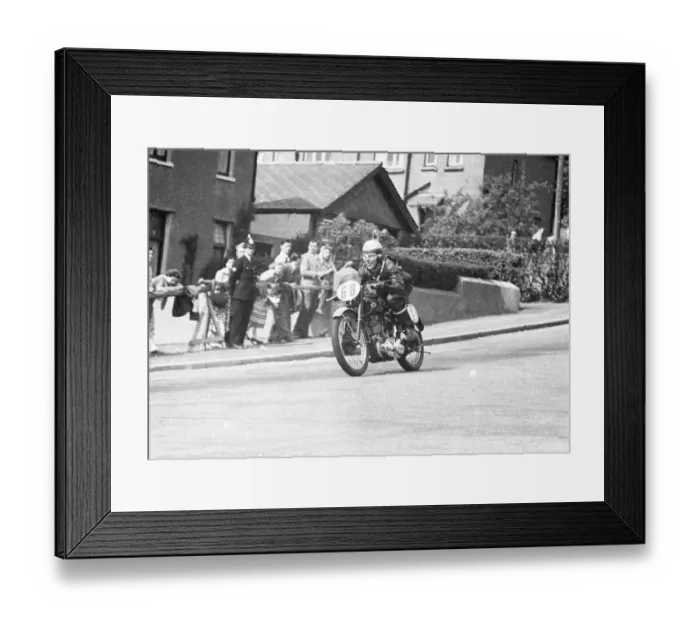 Framed Print : George Collett (BSA) 1951 Junior Clubman TT Framed Print : George Collett (BSA) 1951 Junior Clubman TT