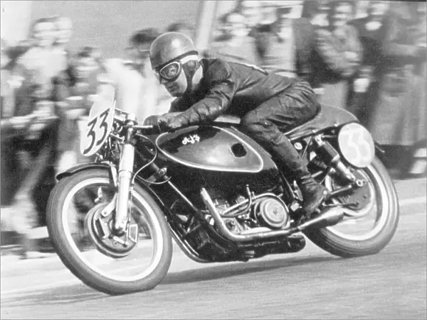 Rod Coleman (AJS) 1954 Junior TT