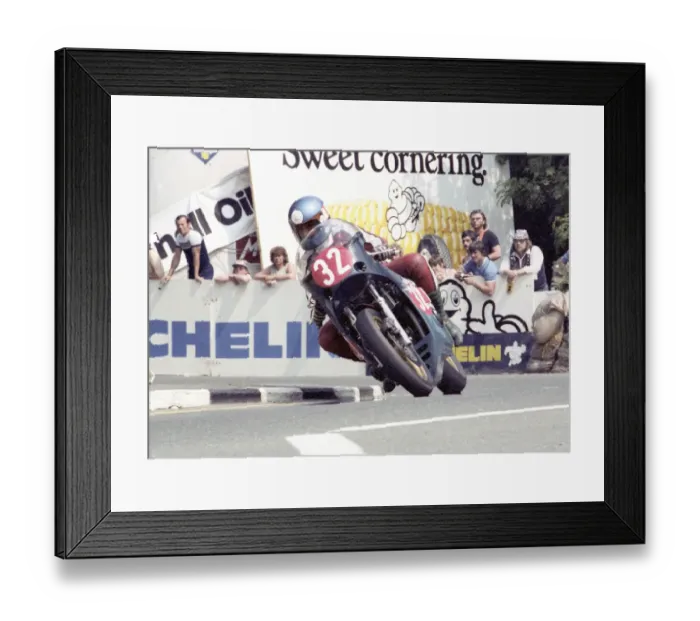 Framed Print : Alistair Copland (Honda) 1982 Formula One TT Framed Print : Alistair Copland (Honda) 1982 Formula One TT