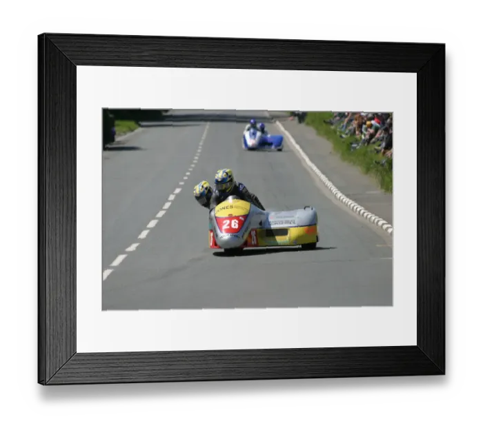 Framed Print : Nev Jones & Joe Shardlow (Shelbourne Kawasaki) 2005 Sidecar TT Framed Print : Nev Jones & Joe Shardlow (Shelbourne Kawasaki) 2005 Sidecar TT
