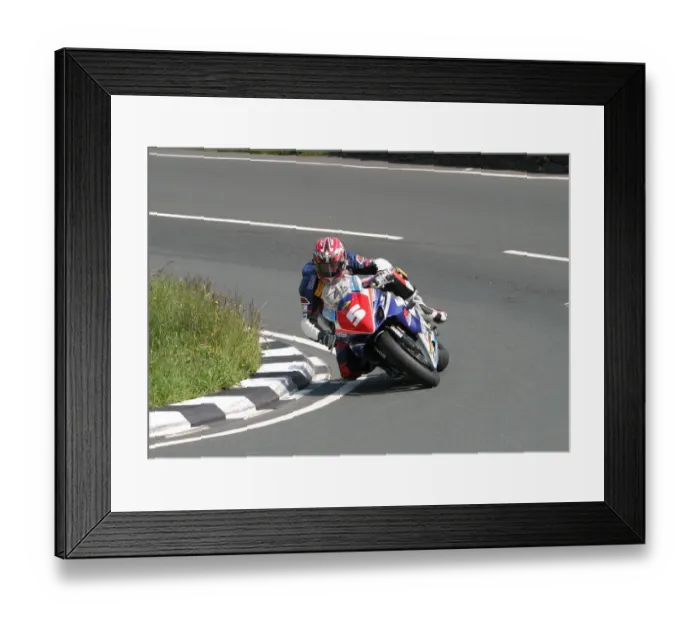 Framed Print : Adrian Archibald (Suzuki) 2005 Superstock TT Framed Print : Adrian Archibald (Suzuki) 2005 Superstock TT