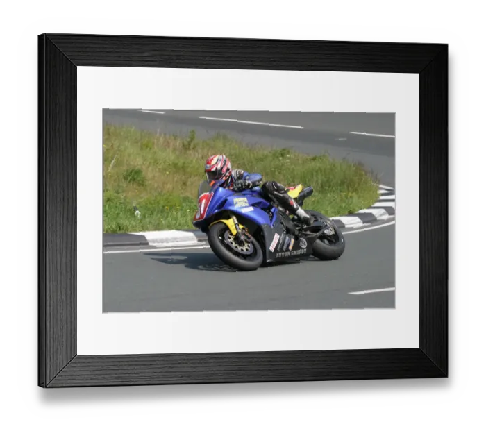 Framed Print : George Spence (Yamaha) 2005 Superstock TT Framed Print : George Spence (Yamaha) 2005 Superstock TT