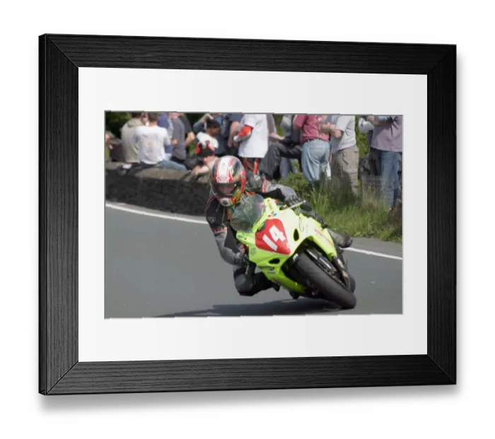 Framed Print : Rob Frost (Suzuki) 2005 Superstock TT Framed Print : Rob Frost (Suzuki) 2005 Superstock TT