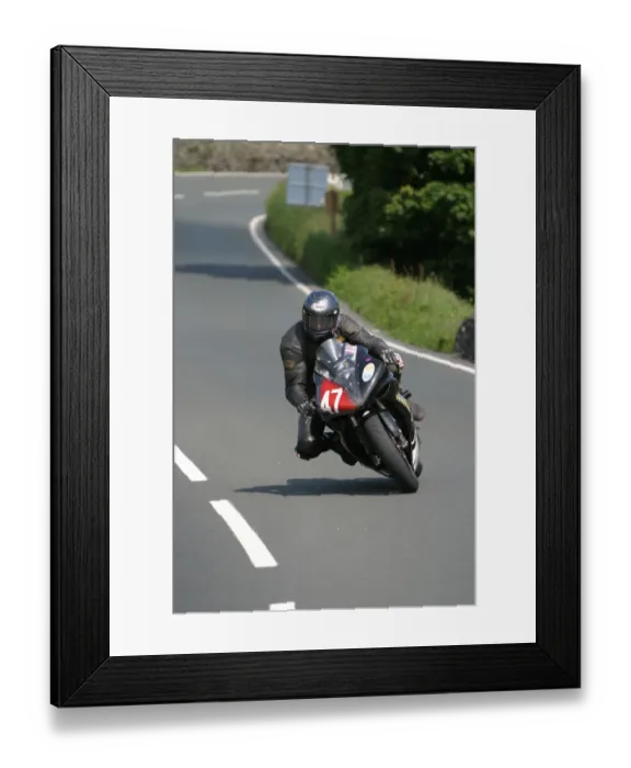 Framed Print : Dave Madsen-Mygdal (Suzuki) 2005 Superstock TT Framed Print : Dave Madsen-Mygdal (Suzuki) 2005 Superstock TT