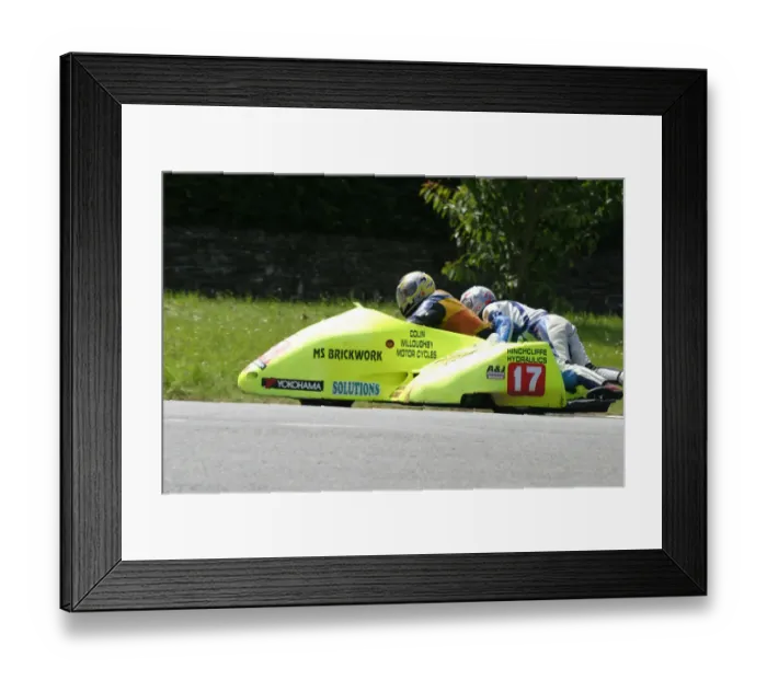 Framed Print : Nigel Connole & Philip Bridge (Shelbourne Honda) 2005 Sidecar TT Framed Print : Nigel Connole & Philip Bridge (Shelbourne Honda) 2005 Sidecar TT