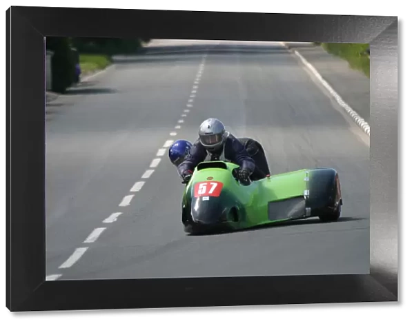 Claude Montagnier & Laurent Seyeux (Windle) 2005 Sidecar TT