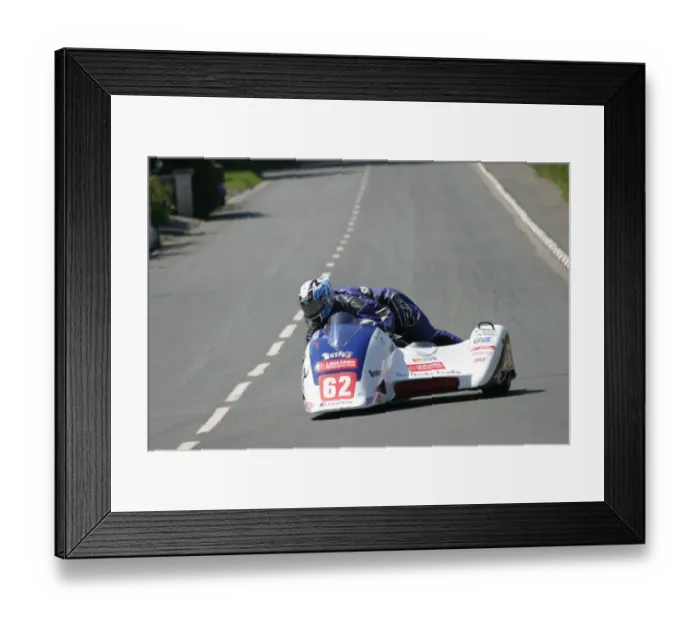 Framed Print : Nigel Smith & Christopher Lake (Kawasaki) 2005 Sidecar TT