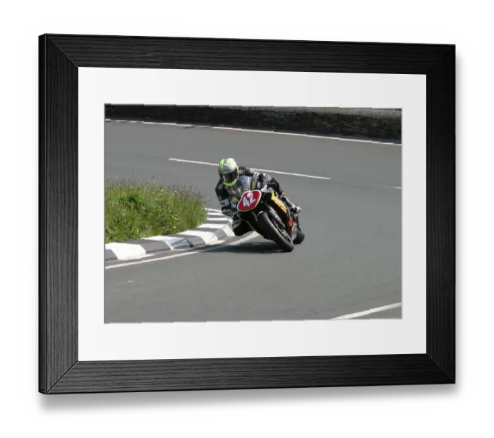 Framed Print : Keith Stewart (Yamaha) 2005 Superstock TT Framed Print : Keith Stewart (Yamaha) 2005 Superstock TT