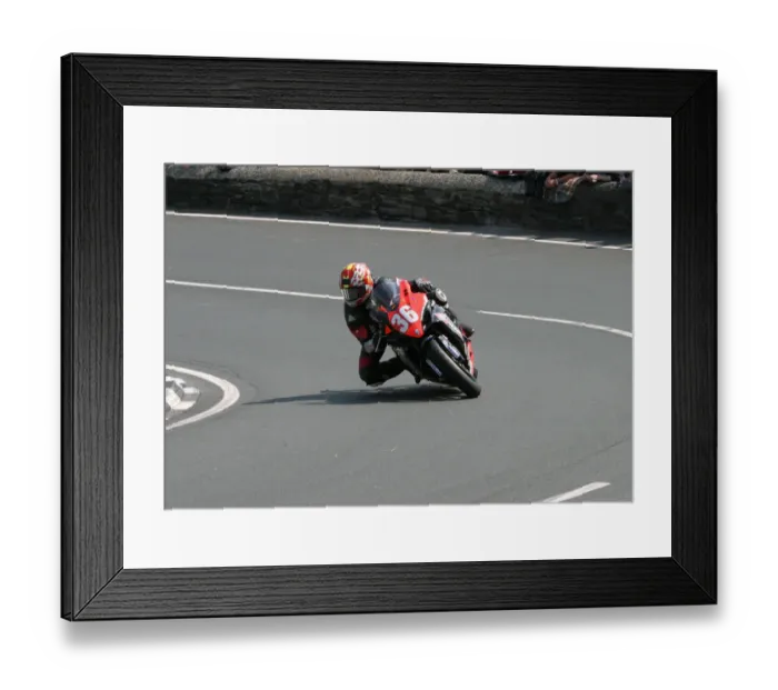 Framed Print : Markus Barth (Suzuki) 2005 Superstock TT Framed Print : Markus Barth (Suzuki) 2005 Superstock TT