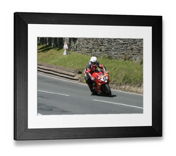 Framed Print : Tim Maher (Suzuki) 2006 Superbike TT Framed Print : Tim Maher (Suzuki) 2006 Superbike TT