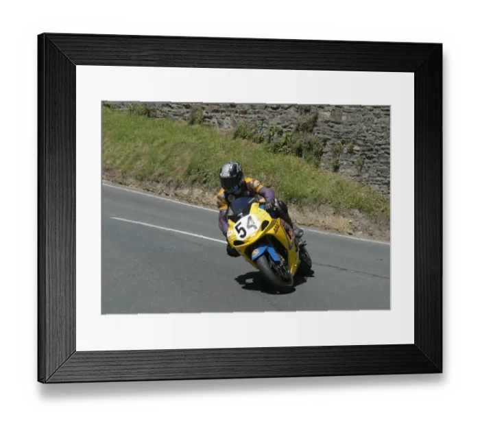 Framed Print : Thomas Schonfelder (Suzuki) 2006 Superbike TT