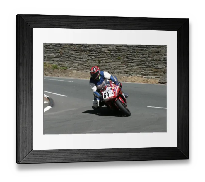 Framed Print : Peter Hounsell (Suzuki) 2006 Superbike TT Framed Print : Peter Hounsell (Suzuki) 2006 Superbike TT