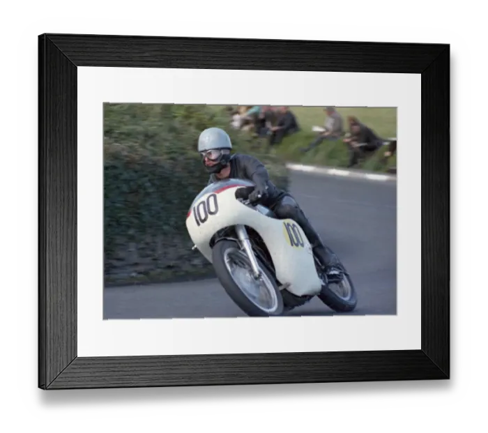 Framed Print : Dave Harrison (Norton) 1967 Senior Manx Grand Prix Framed Print : Dave Harrison (Norton) 1967 Senior Manx Grand Prix