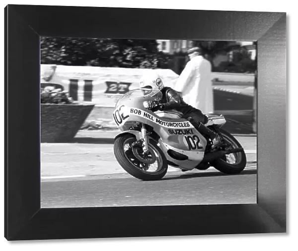 Bob Hill (Suzuki) 1977 Senior Manx Grand Prix
