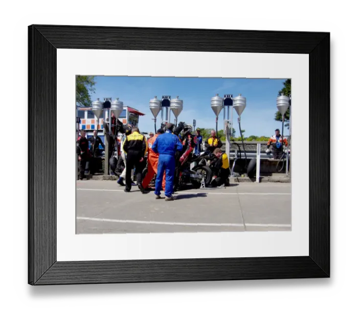 Framed Print : John McGuinness (Honda) 2006 Superbike TT Framed Print : John McGuinness (Honda) 2006 Superbike TT